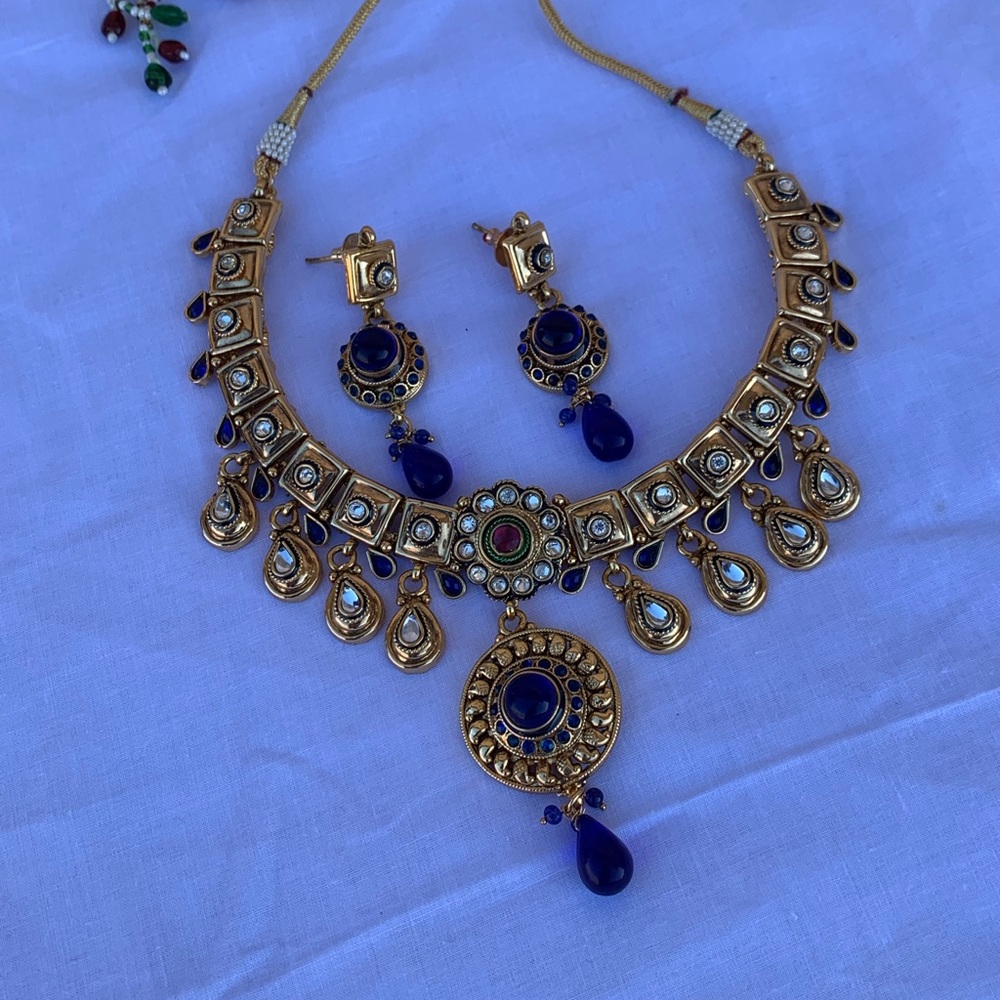 Necklace